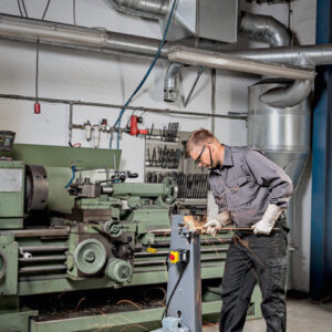 Fein Corded GKS75 3Ph 4kW 400/440V 50/60Hz - (79050100403) - Image 4